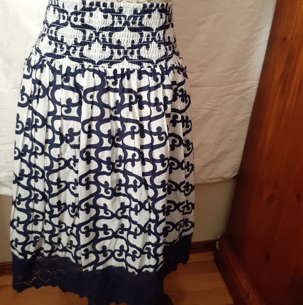 Lucky & coco pleated skirt